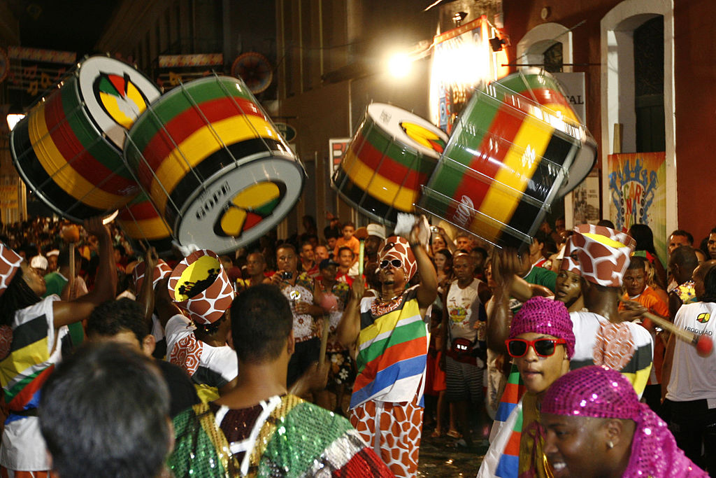 Banda Olodum é atração nacional desta Quinta (19) na Fifa Fan Fest